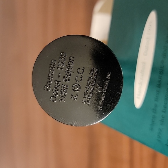 Brunette Debut - 1959 Barbie Ornament 1995 - Picture 13 of 13